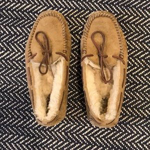 UGG Slippers, 7